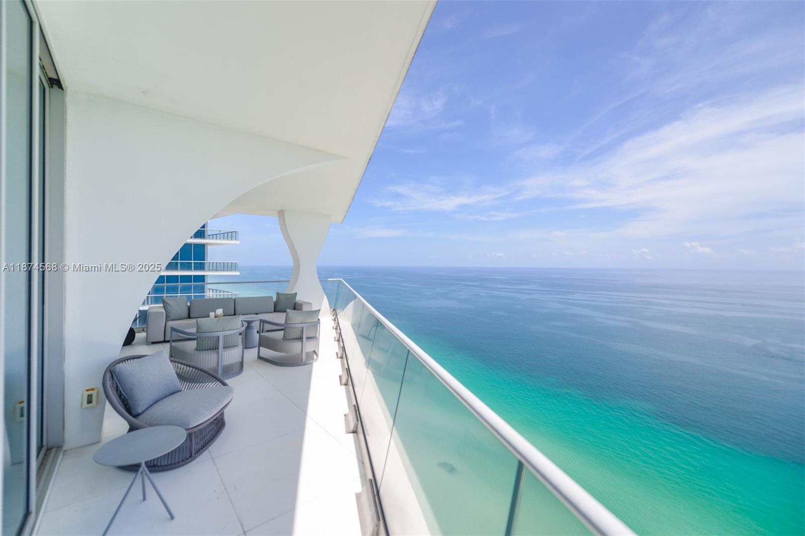 image Jade Signature51