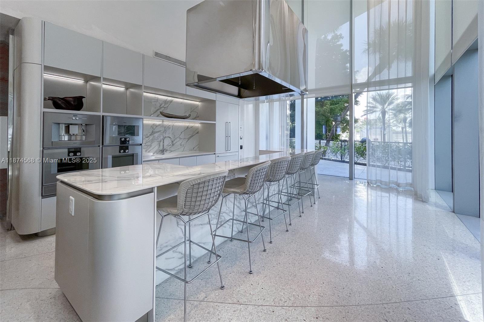 image Jade Signature65