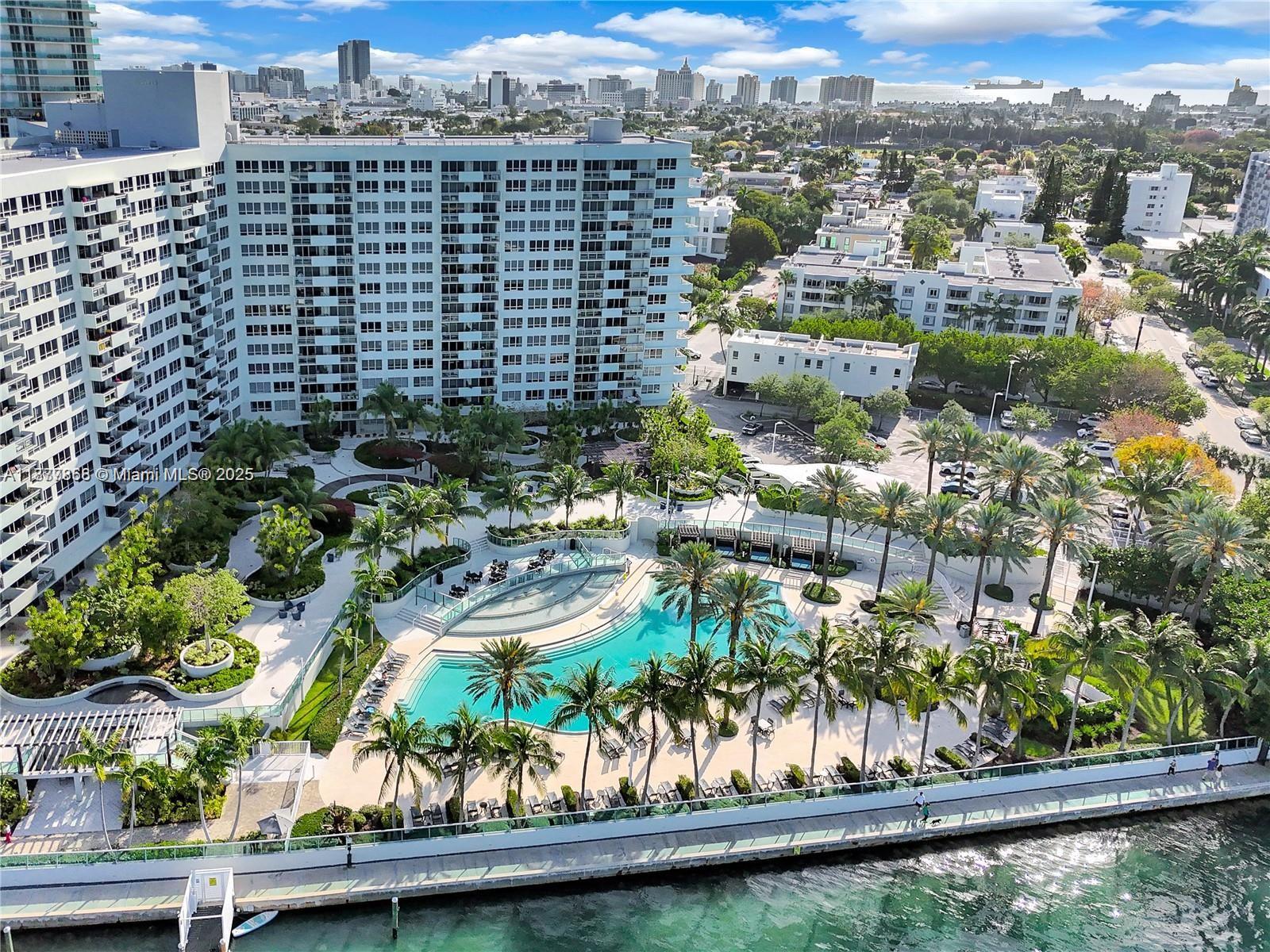image Flamingo South Beach2