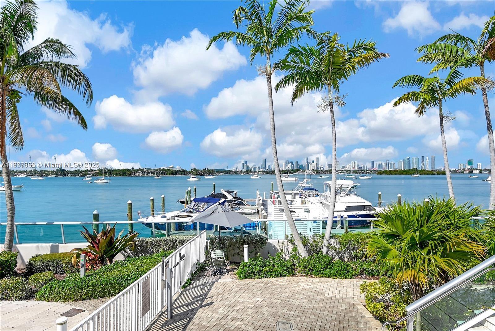 image Flamingo South Beach43