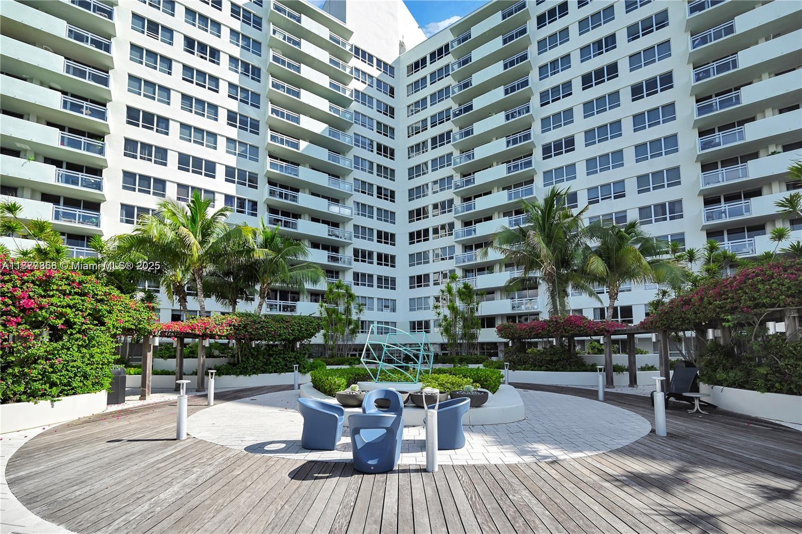 image Flamingo South Beach44