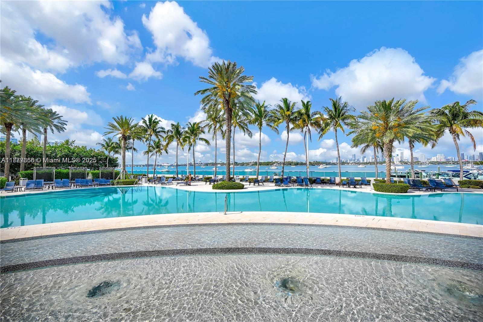 image Flamingo South Beach45