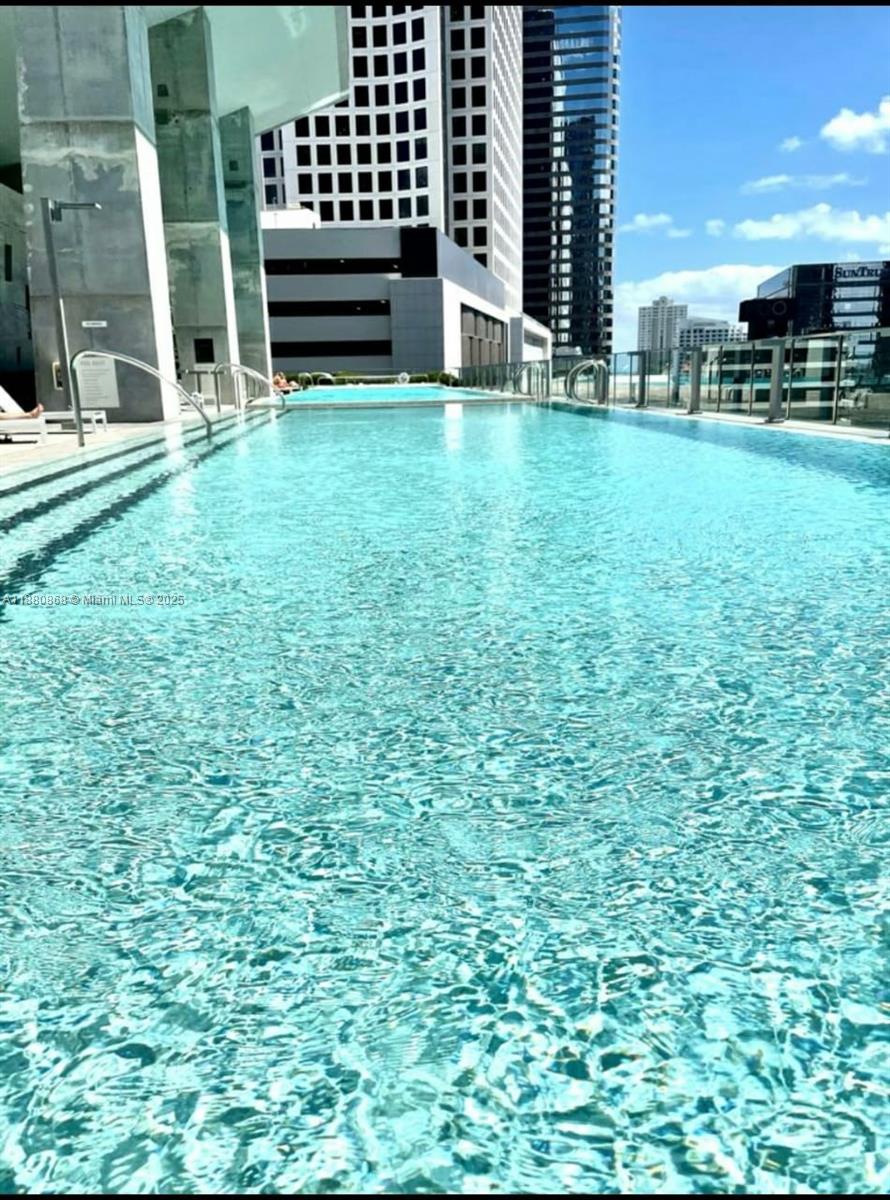 image The Reach At Brickell35
