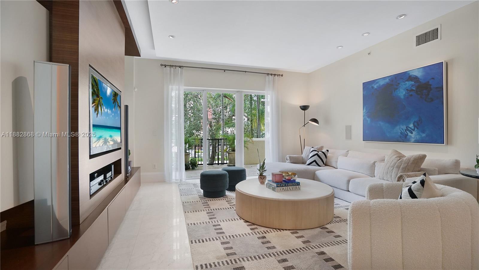 642 Valencia Ave #207 Coral Gables, FL 33134