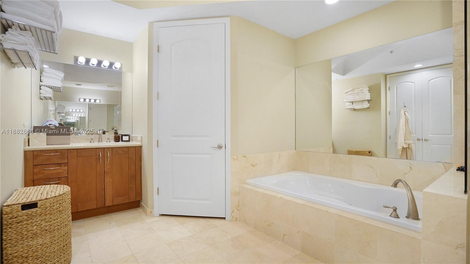 642 Valencia Ave #207 Coral Gables, FL 33134