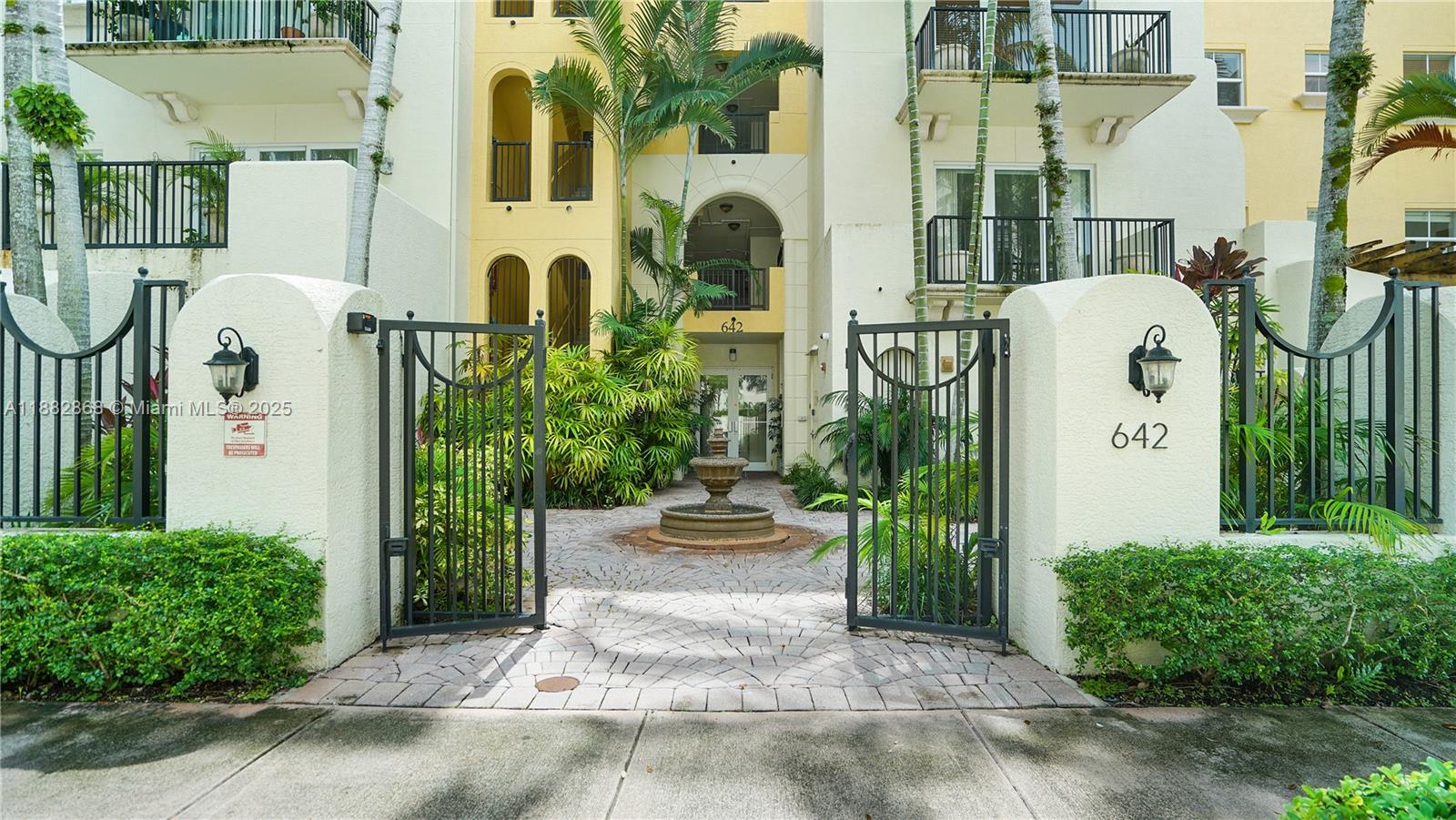 642 Valencia Ave #207 Coral Gables, FL 33134