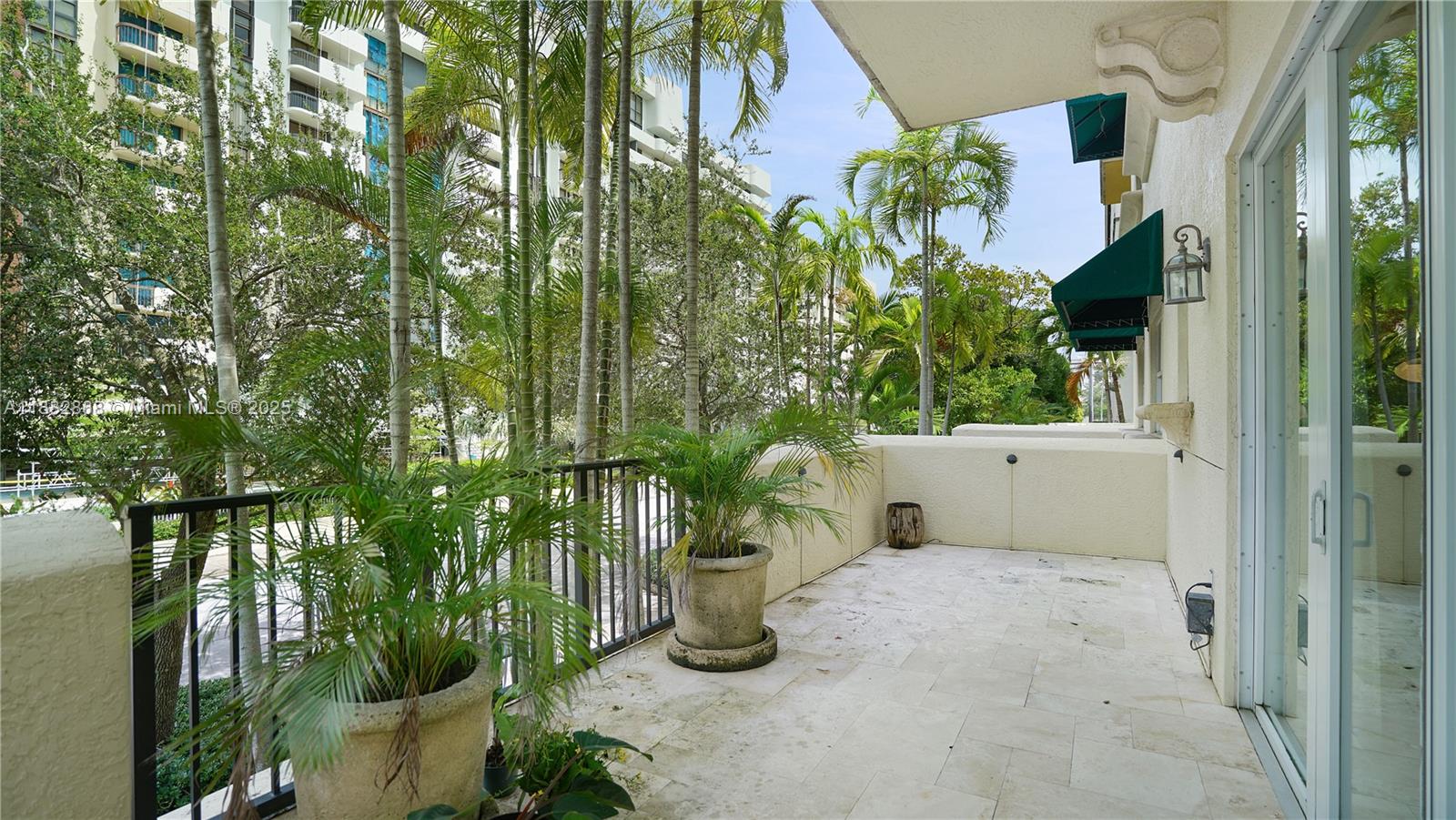 642 Valencia Ave #207 Coral Gables, FL 33134