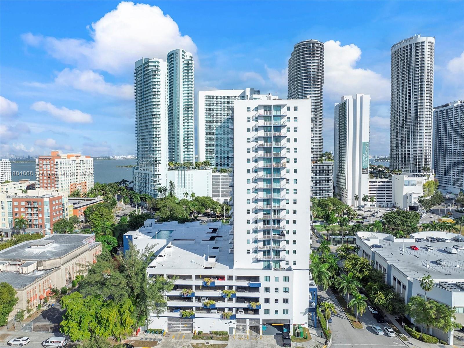 image 1800 Biscayne Plaza Condo29