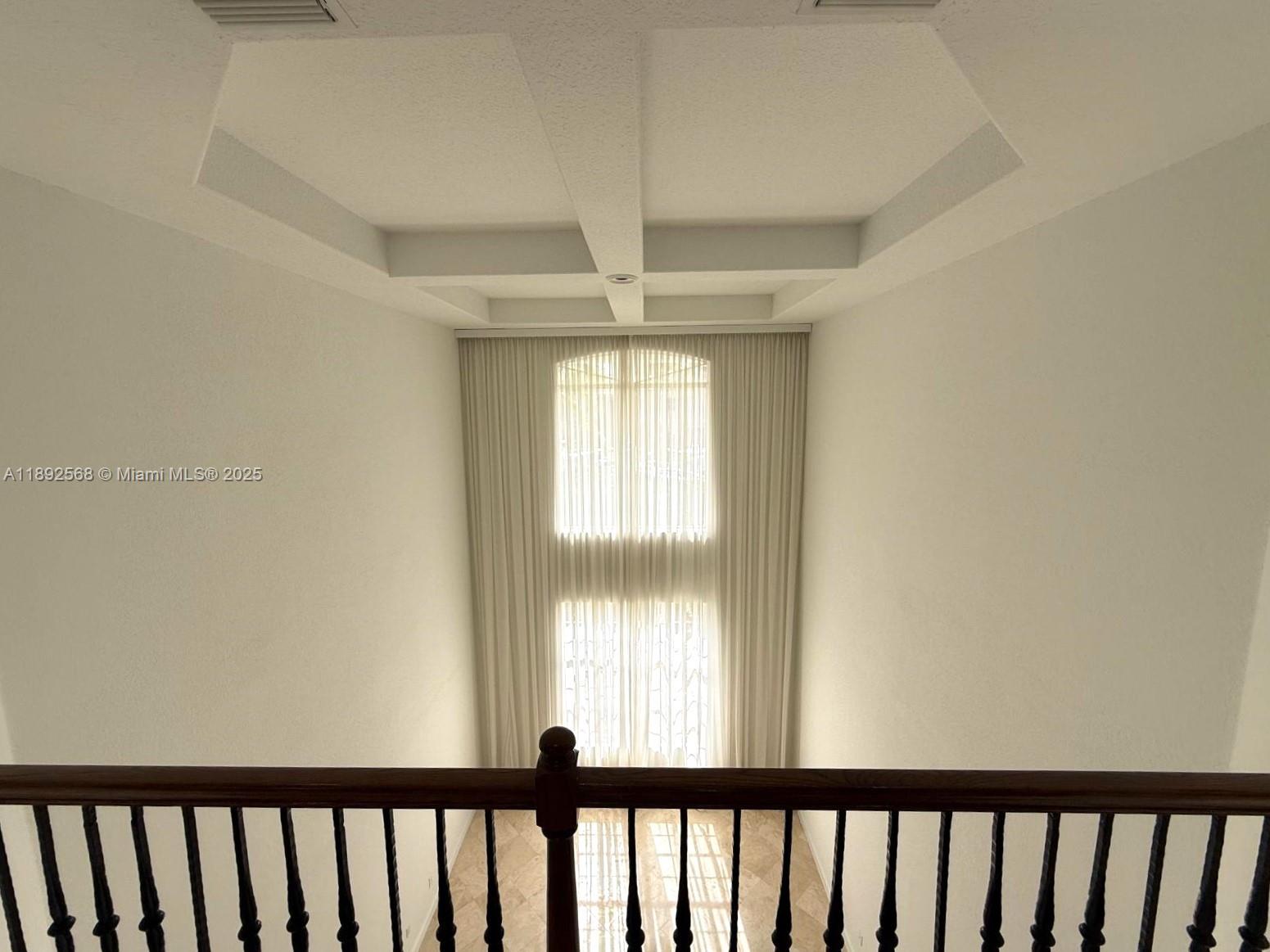 996 Sanibel Dr Hollywood, FL 33019