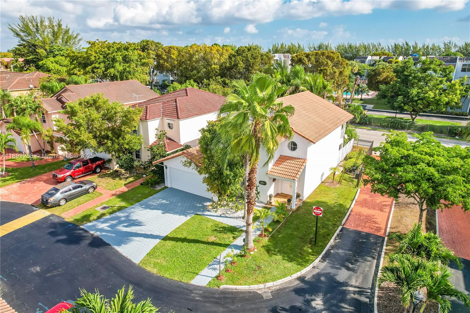 8909 SW 108th Cir Ct