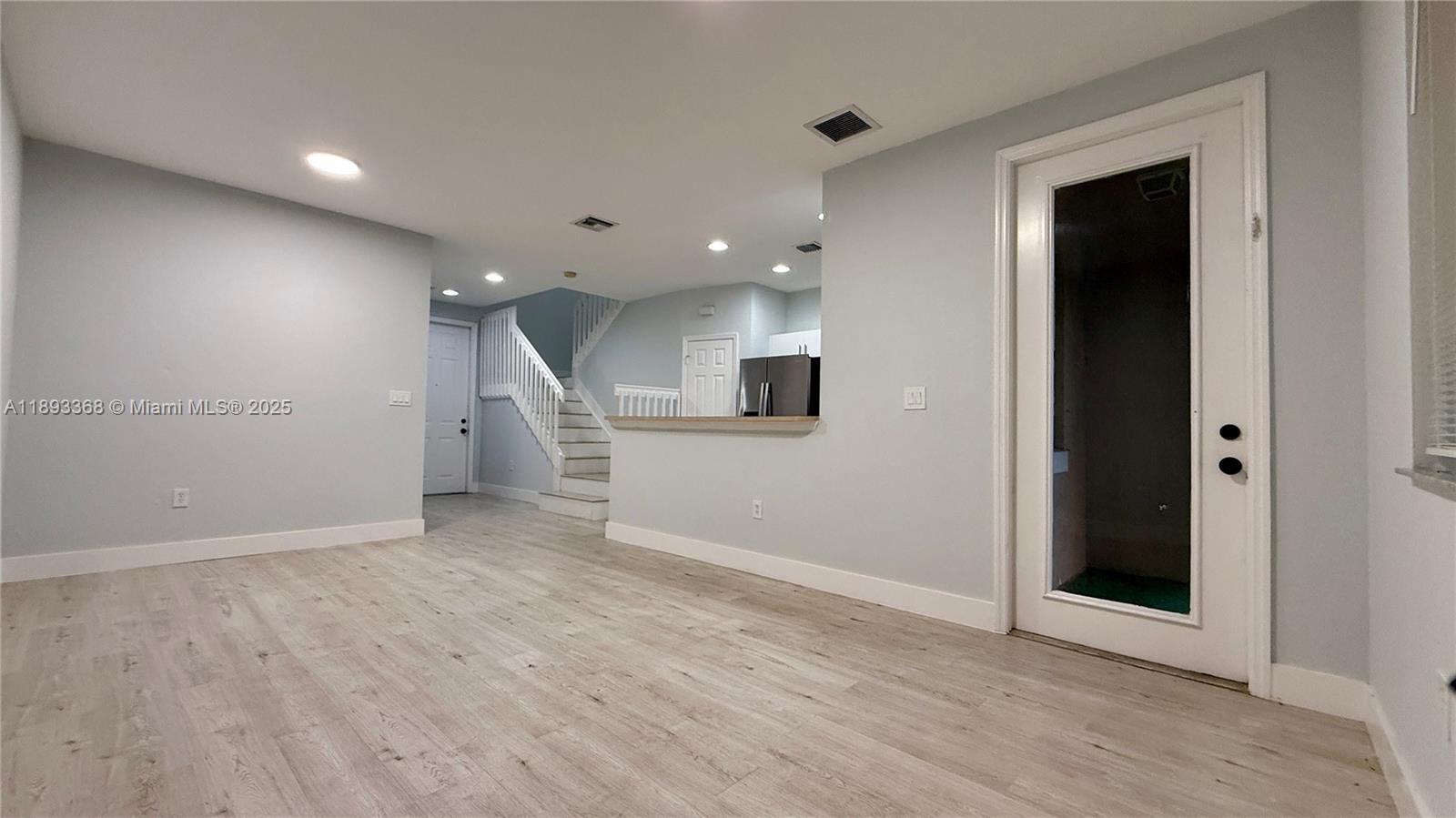 1976 SW 60th Ter North Lauderdale, FL 33068