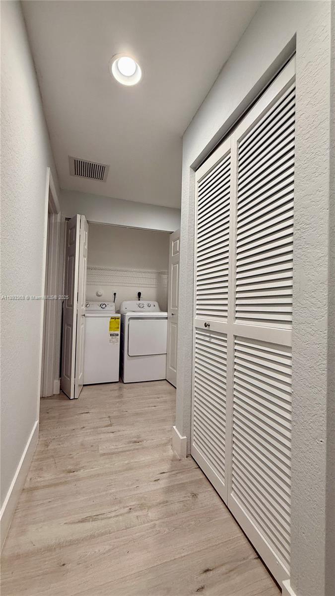 1976 SW 60th Ter North Lauderdale, FL 33068