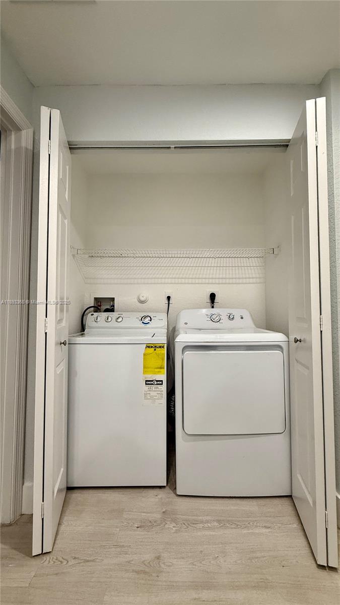 1976 SW 60th Ter North Lauderdale, FL 33068