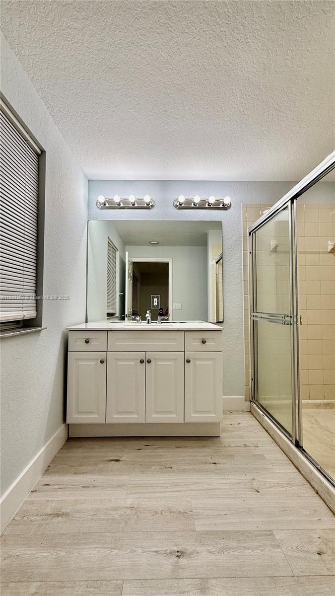 1976 SW 60th Ter North Lauderdale, FL 33068