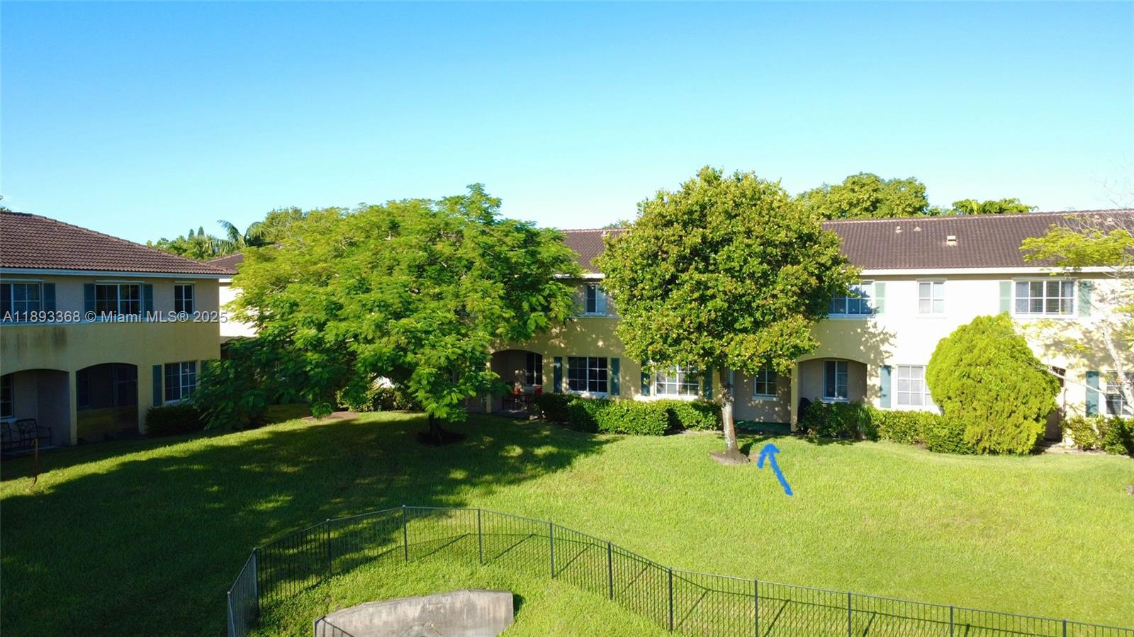 1976 SW 60th Ter North Lauderdale, FL 33068