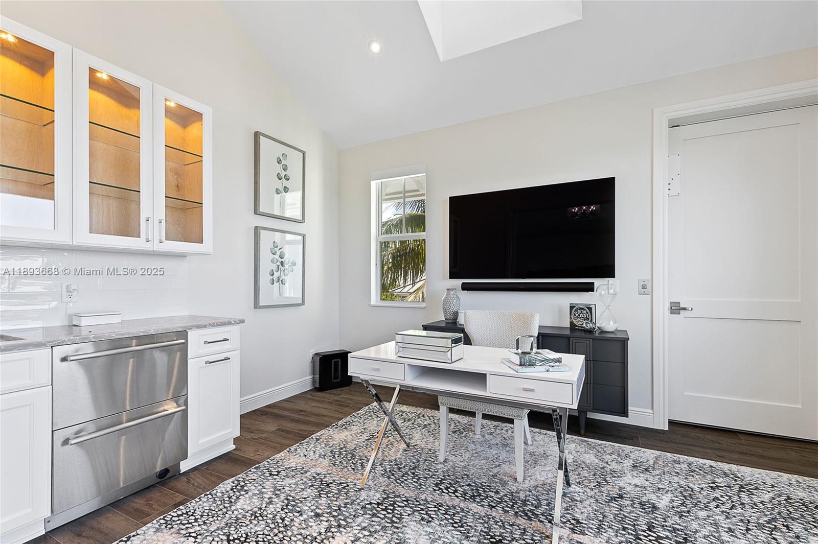 18119 SE Federal Hwy Jupiter, FL 33469