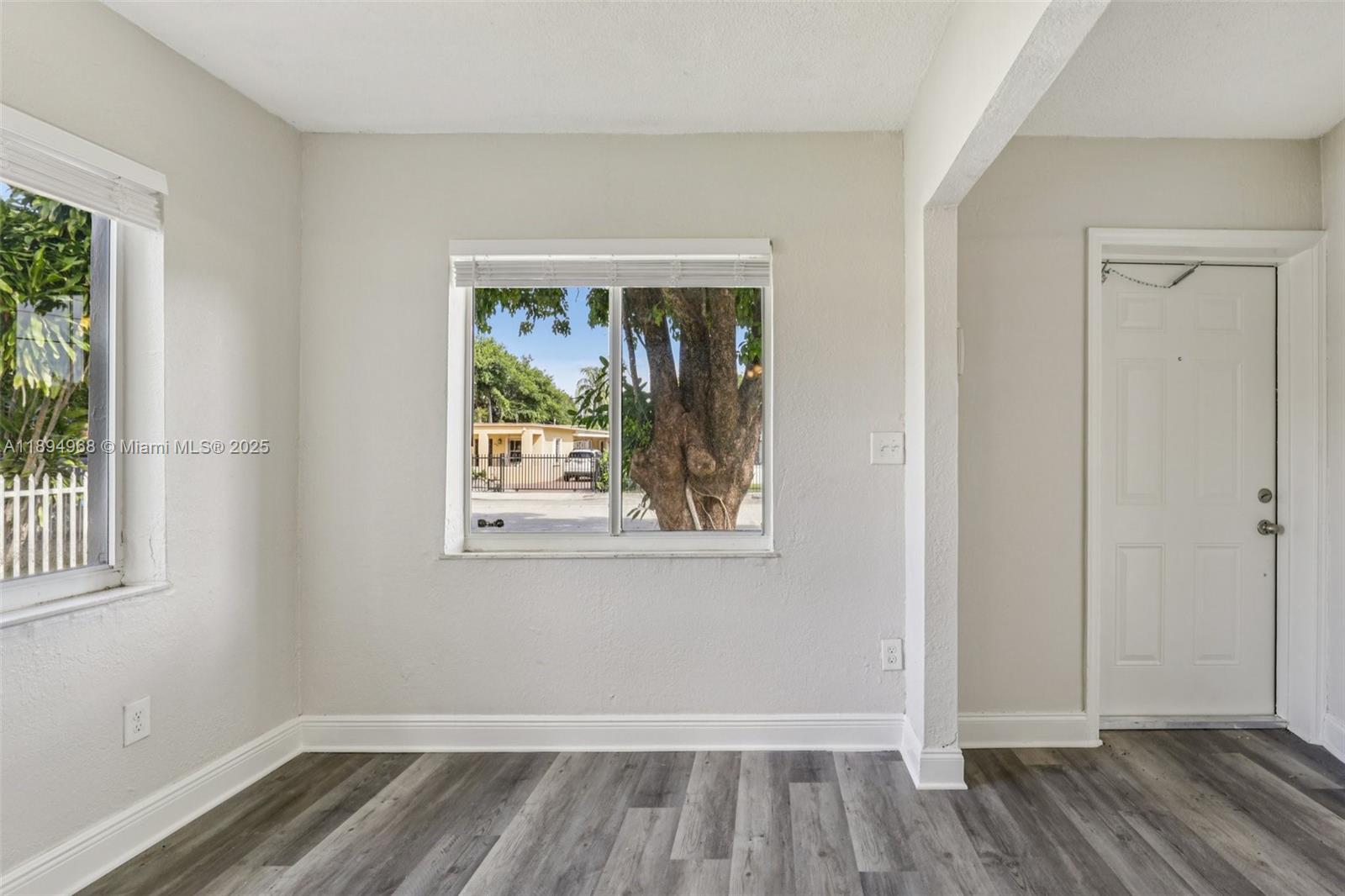 5900 SW 63rd St South Miami, FL 33143