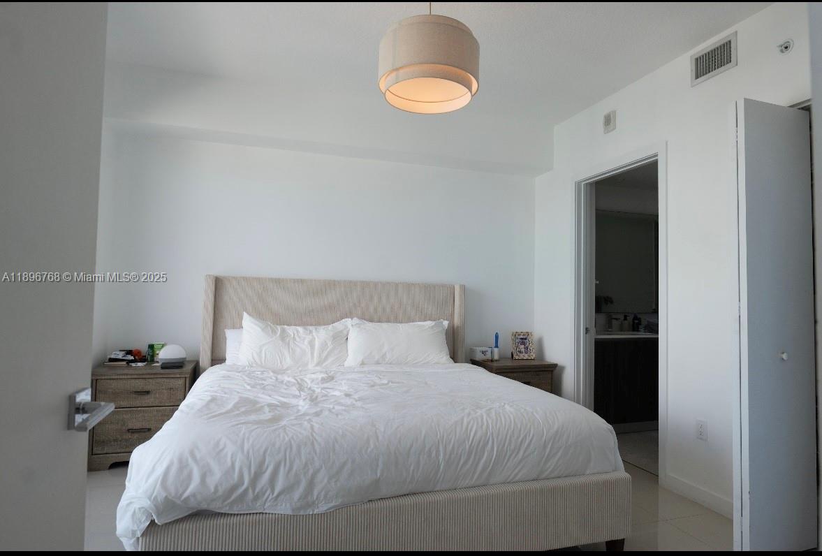 image Aria On The Bay15