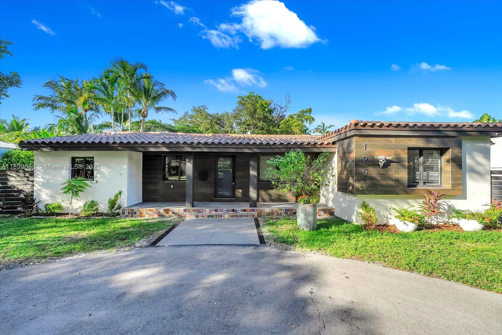 125 NE 107th St Miami Shores, FL 33161 125 NE 107th St Miami Shores, FL 33161