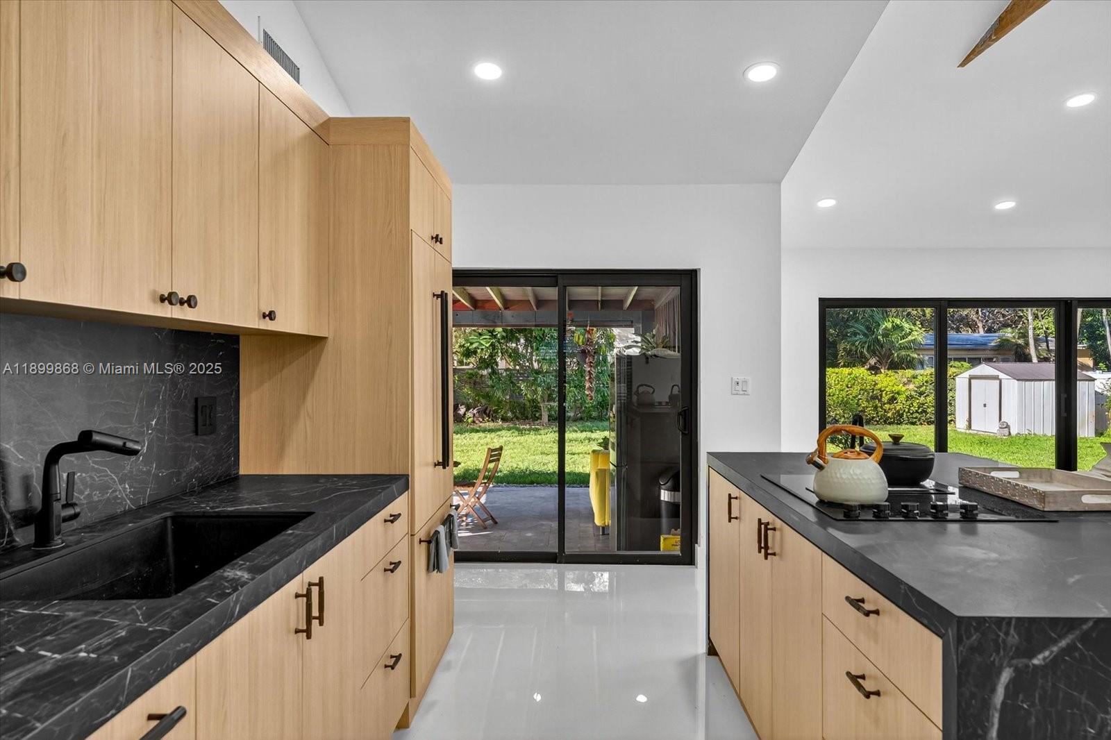 125 NE 107th St Miami Shores, FL 33161 125 NE 107th St Miami Shores, FL 33161