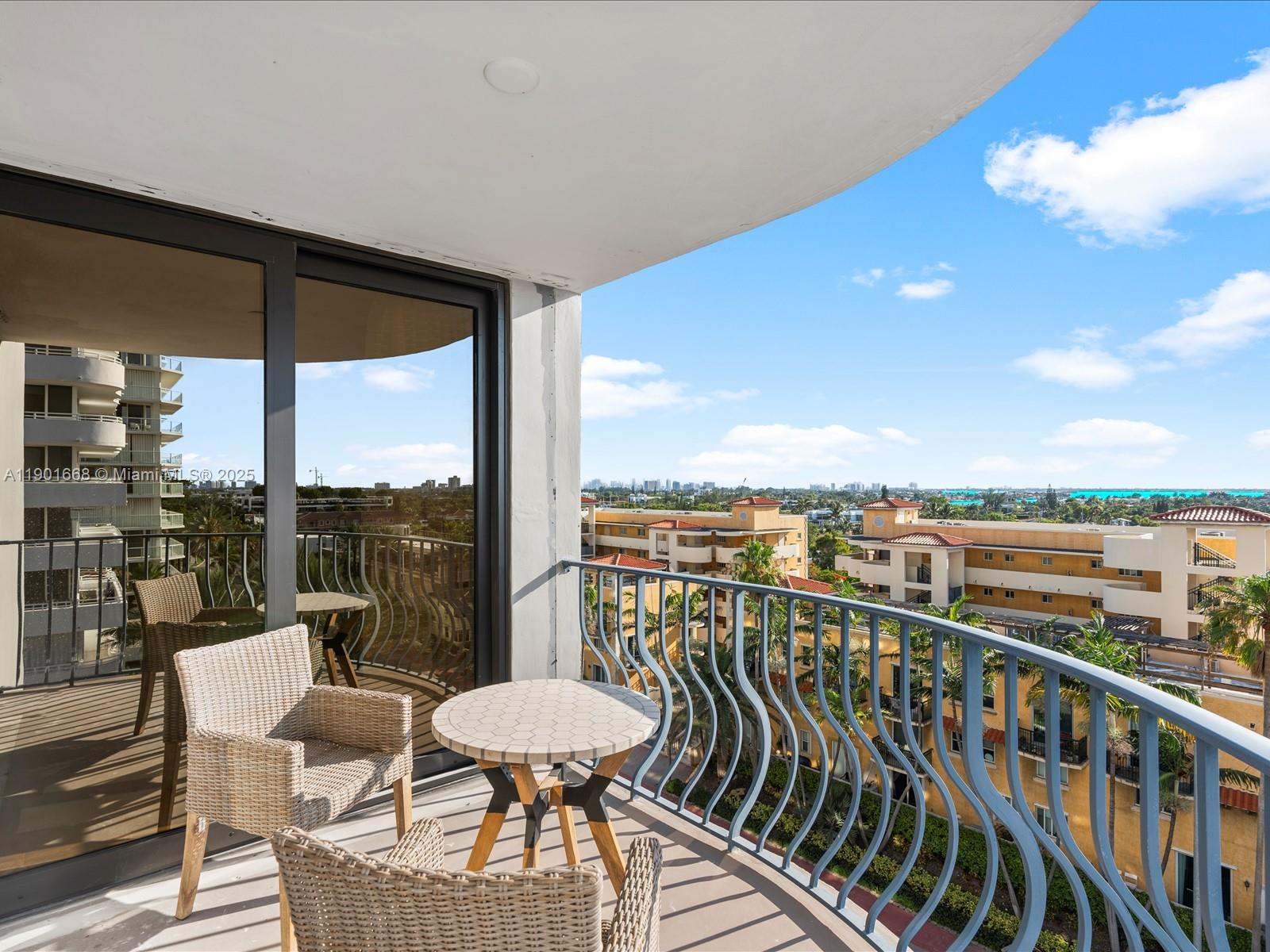 8877 Collins Ave #704 Surfside, FL 33154