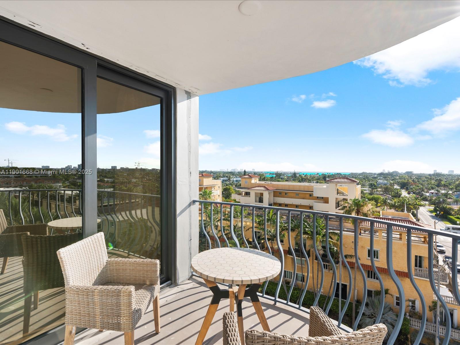 8877 Collins Ave #704 Surfside, FL 33154