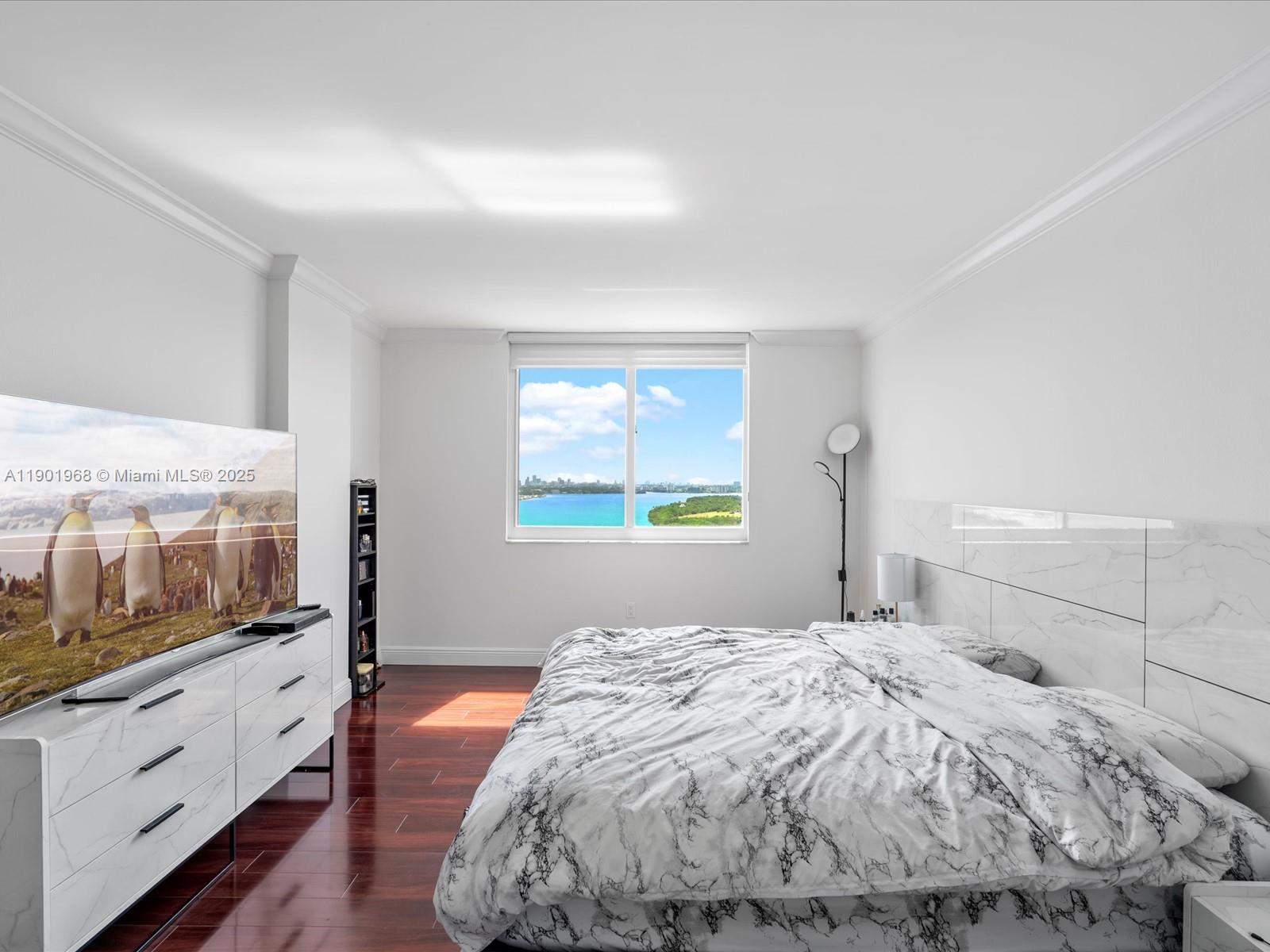 500 Bayview Dr #1722 Sunny Isles Beach, FL 33160