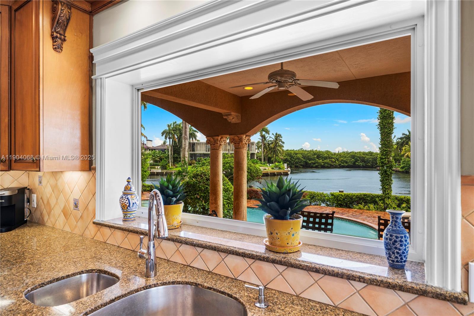 600 Marquesa Dr Coral Gables, FL 33156