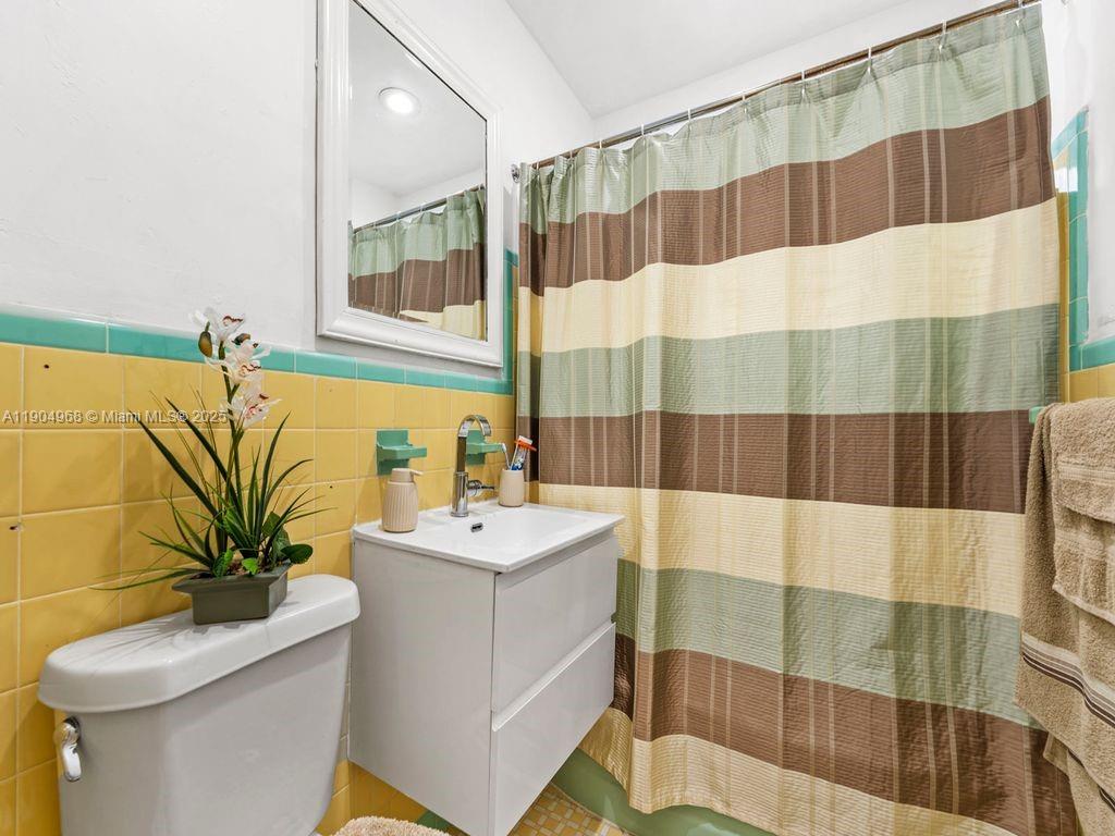 14761 Pierce St Miami, FL 33176