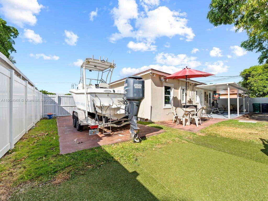 14761 Pierce St Miami, FL 33176