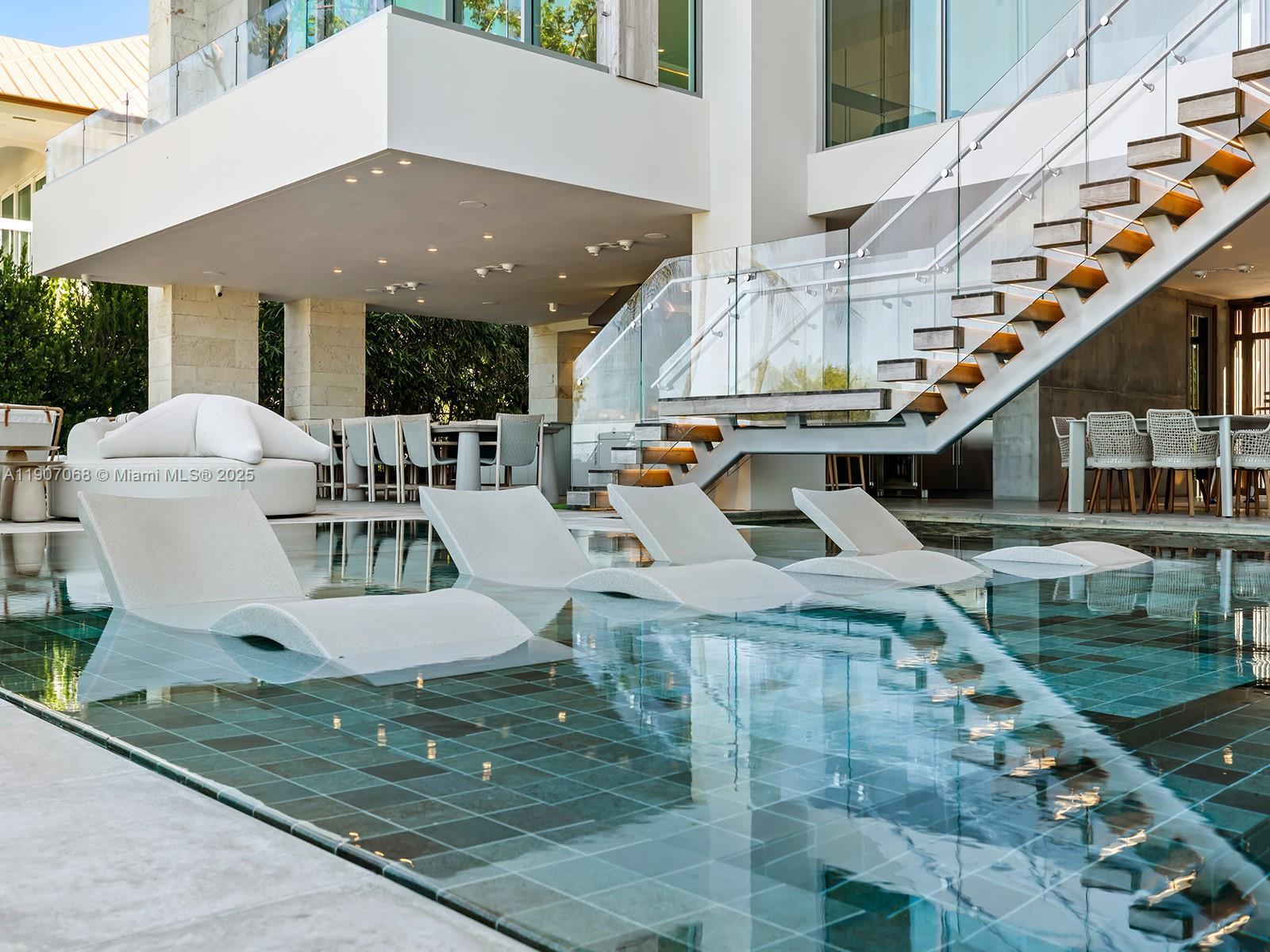 236 Costa Bravo Dr Islamorada, FL 33036