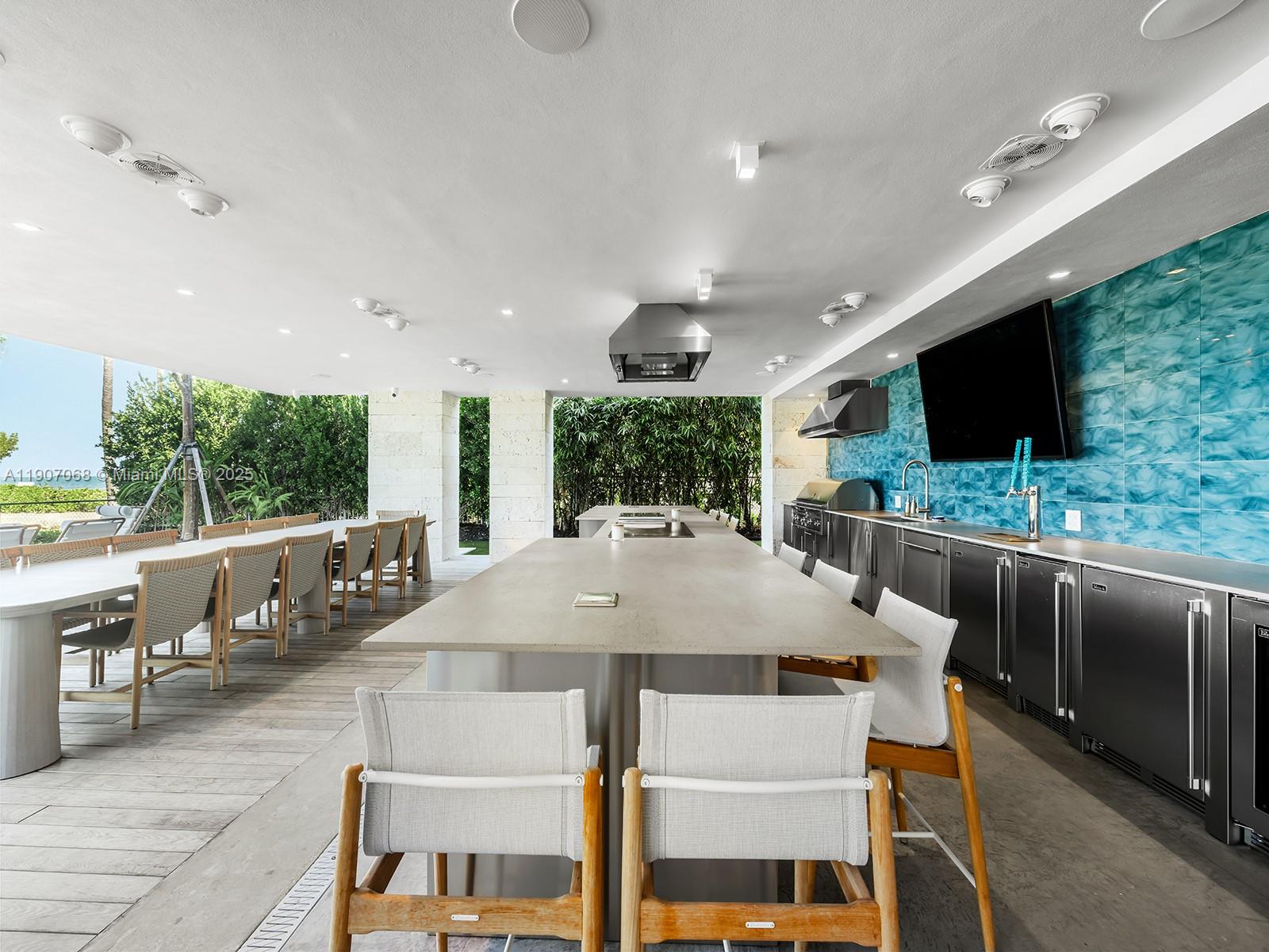 236 Costa Bravo Dr Islamorada, FL 33036