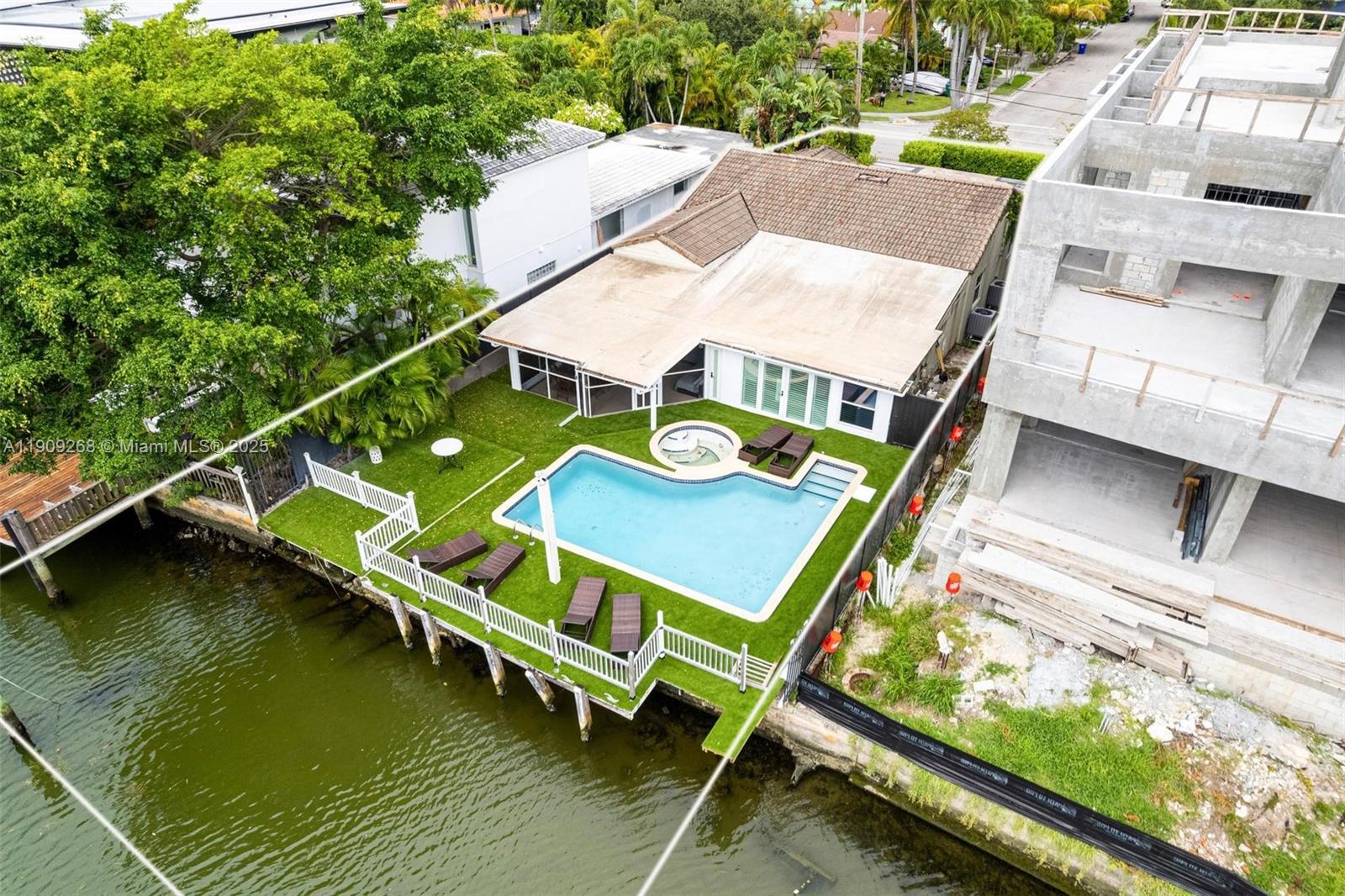 7701 NE 8th Ave Miami, FL 33138