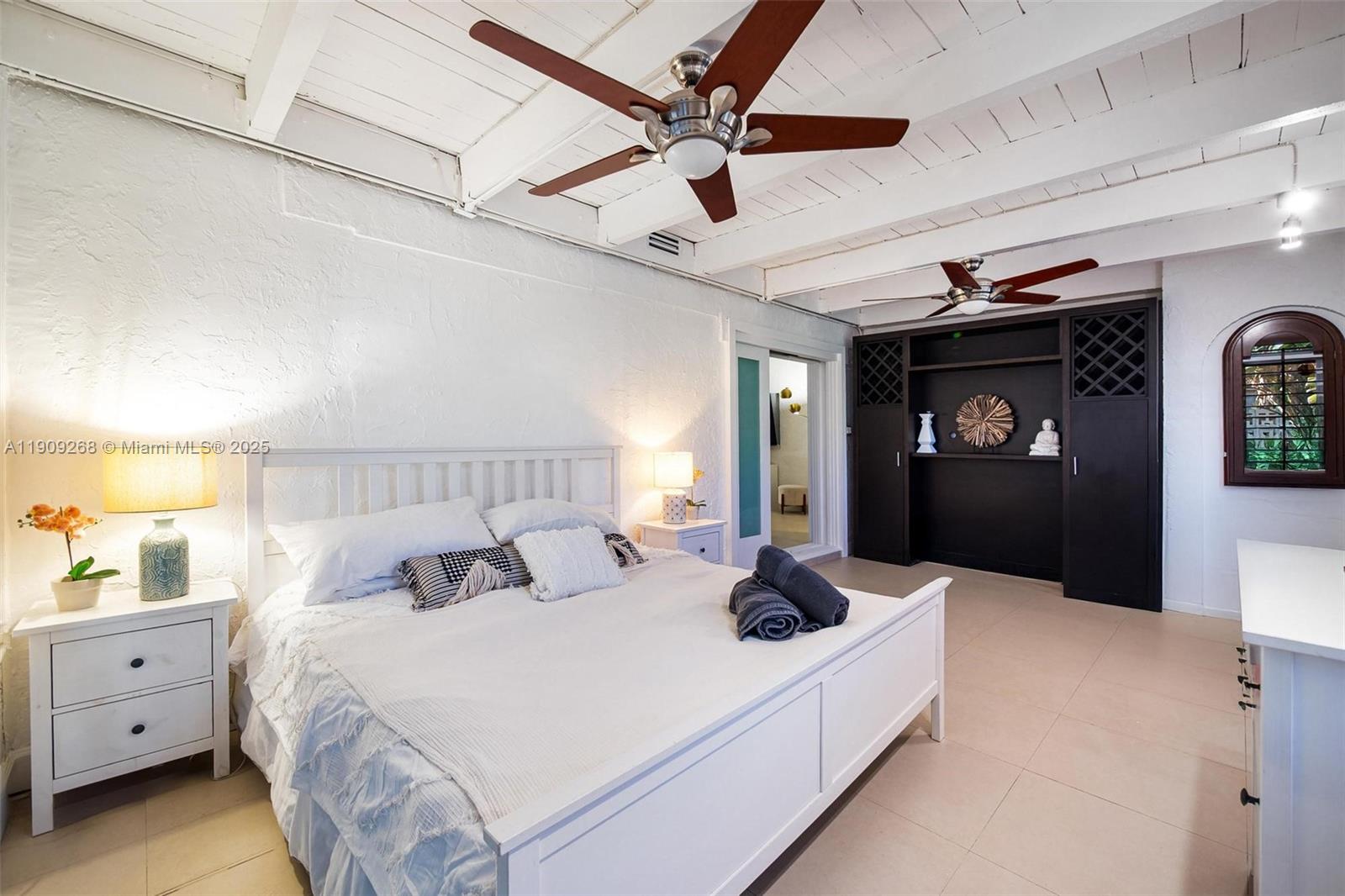 7701 NE 8th Ave Miami, FL 33138