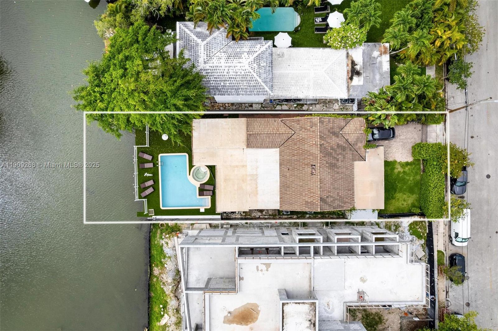 7701 NE 8th Ave Miami, FL 33138