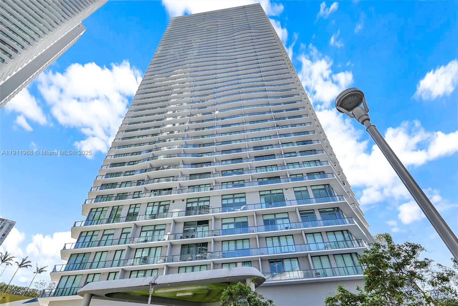 501 NE 31st St #1504