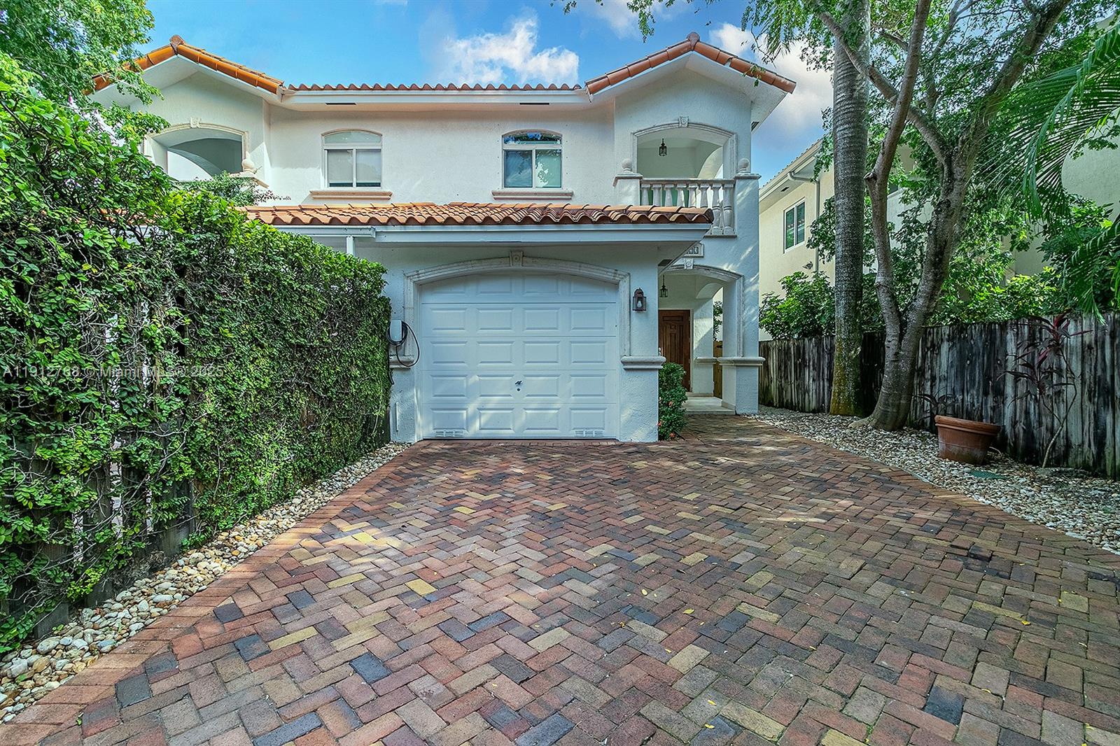 3123 Mcdonald St #3123