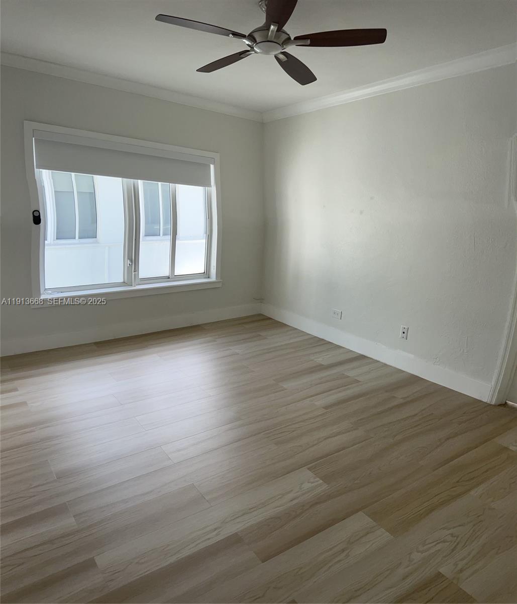 1990 Bay Dr #17 Miami Beach, FL 33141