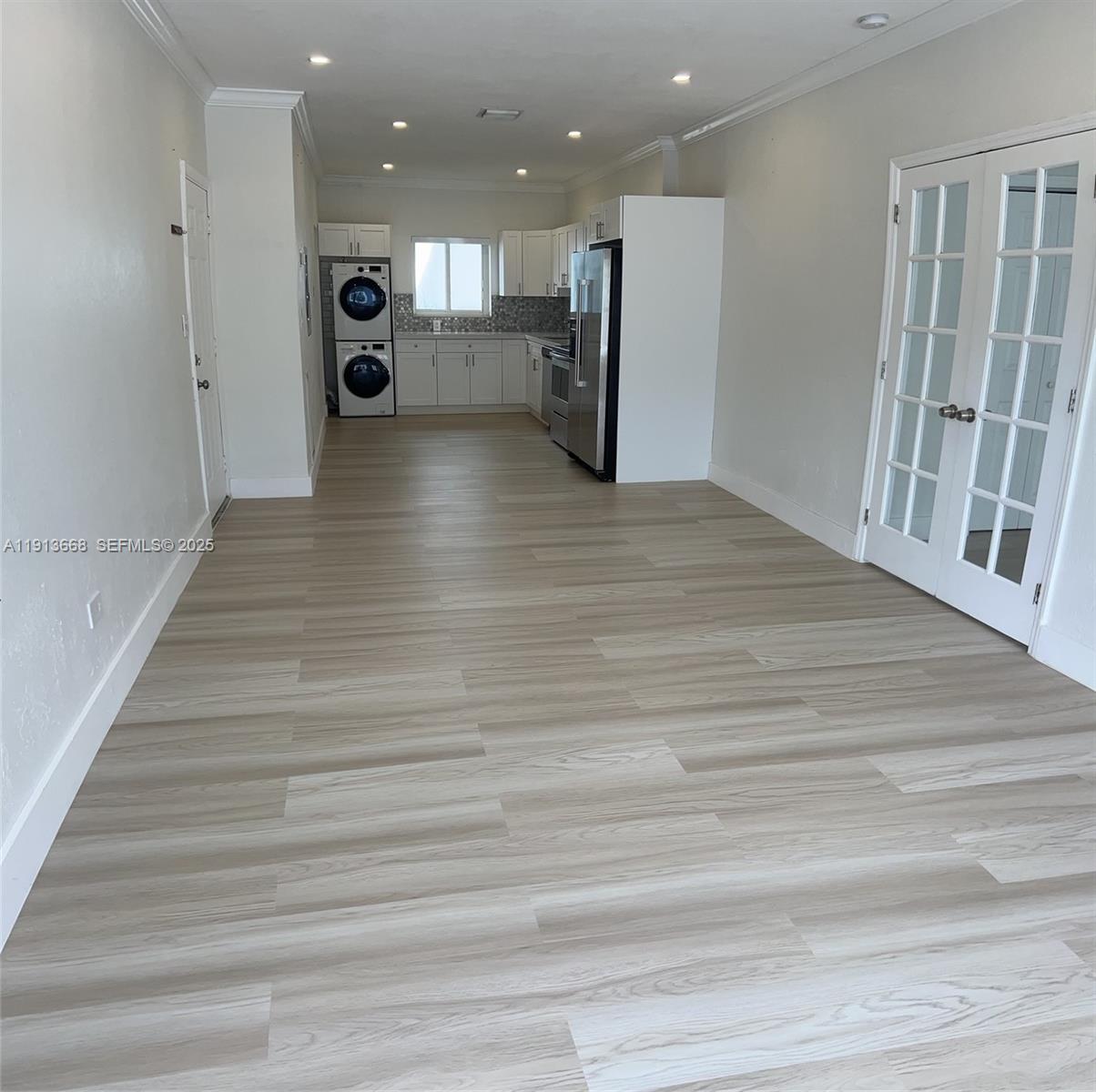 1990 Bay Dr #17 Miami Beach, FL 33141