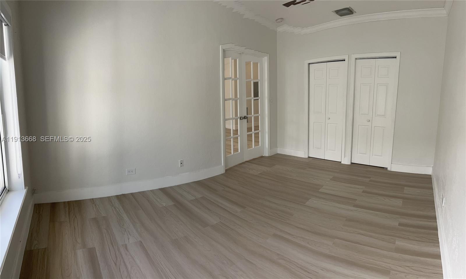 1990 Bay Dr #17 Miami Beach, FL 33141