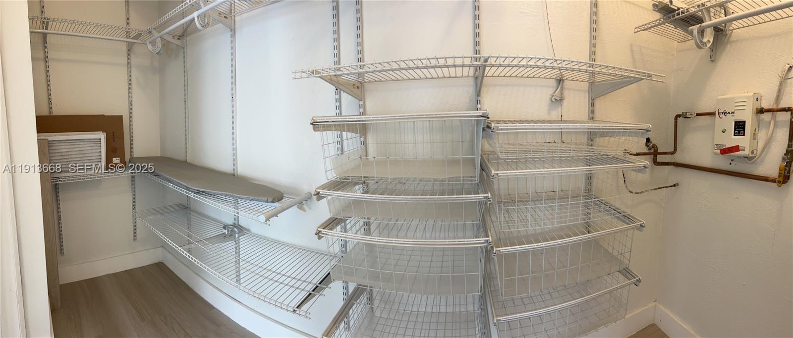 1990 Bay Dr #17 Miami Beach, FL 33141