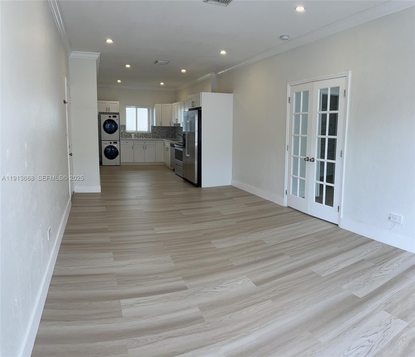 1990 Bay Dr #17 Miami Beach, FL 33141