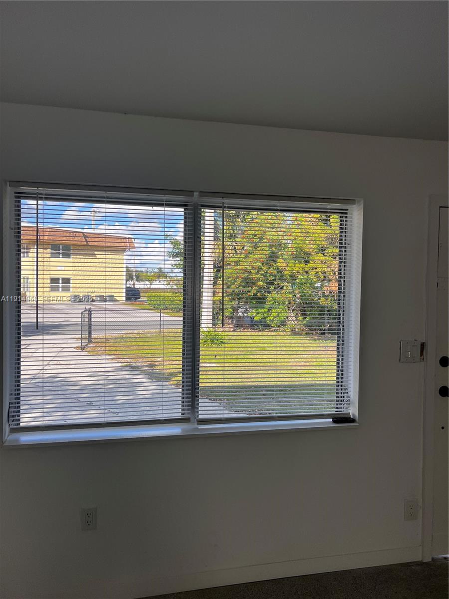 3820 SW 16th St Fort Lauderdale, FL 33312