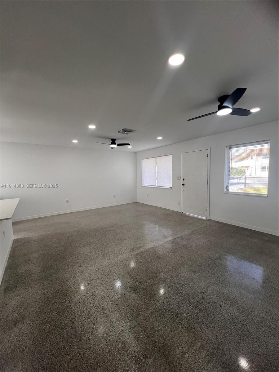 3820 SW 16th St Fort Lauderdale, FL 33312