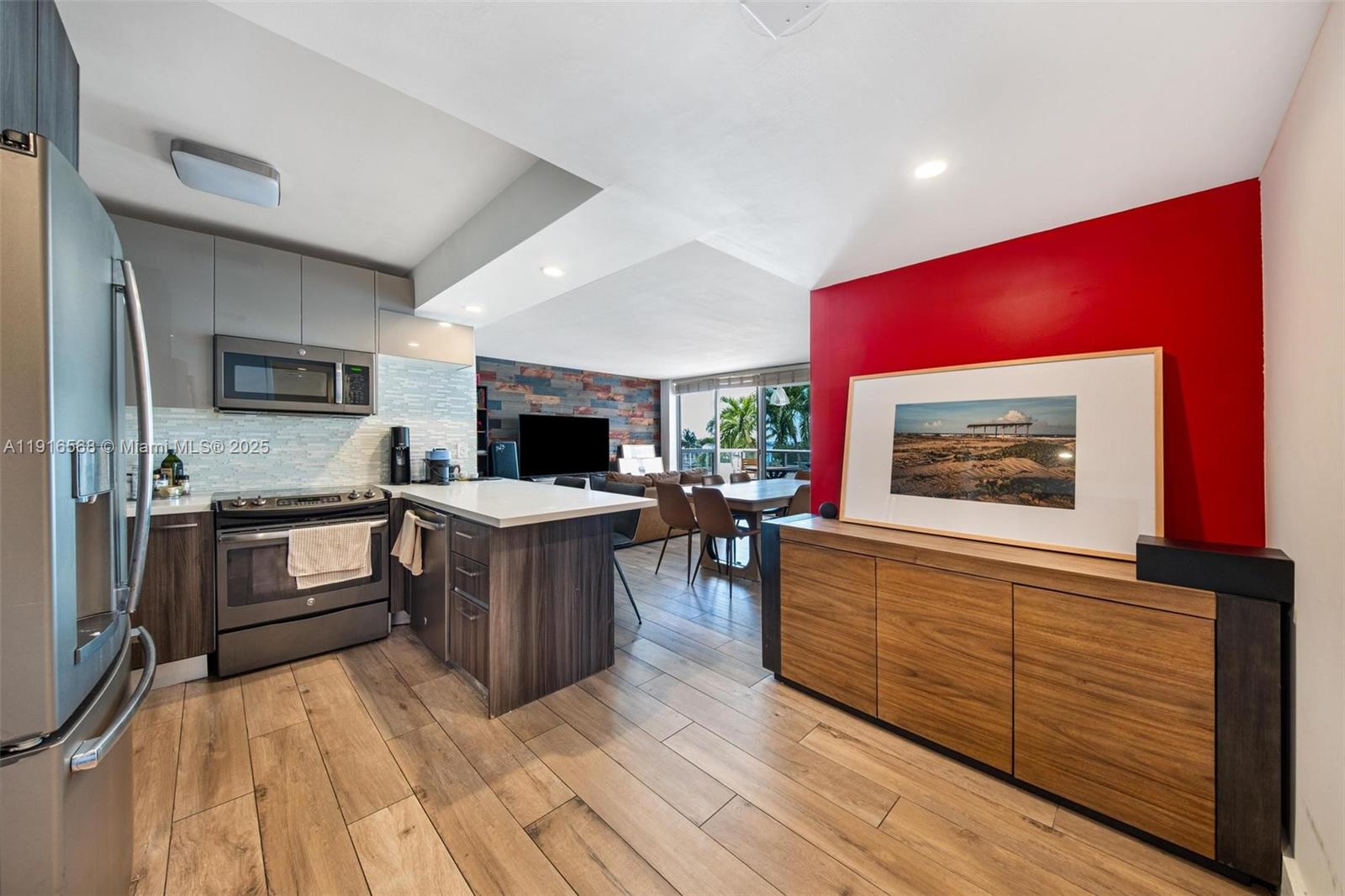 image The Palace Condo Unit C-410