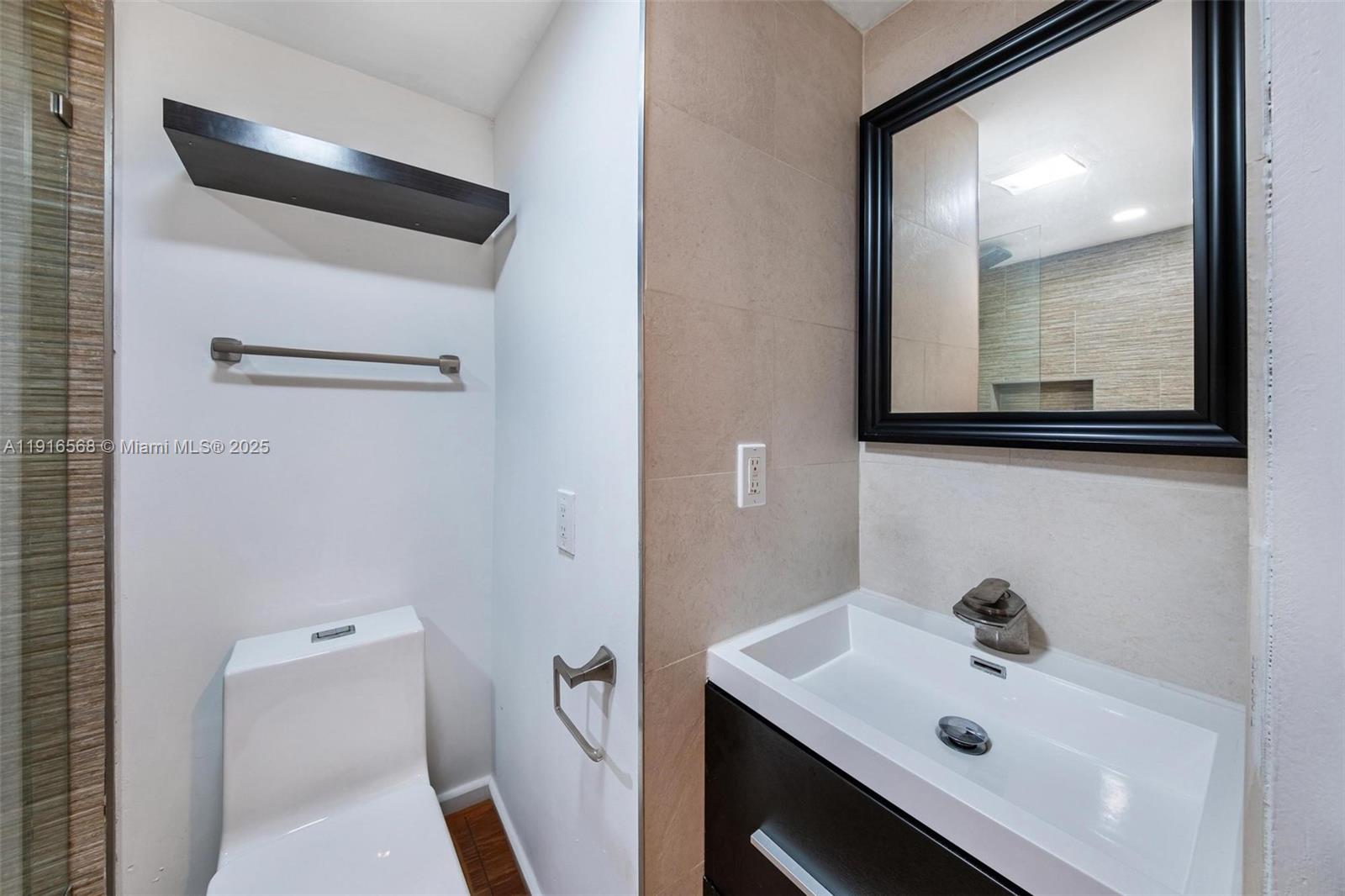 image The Palace Condo Unit C-428