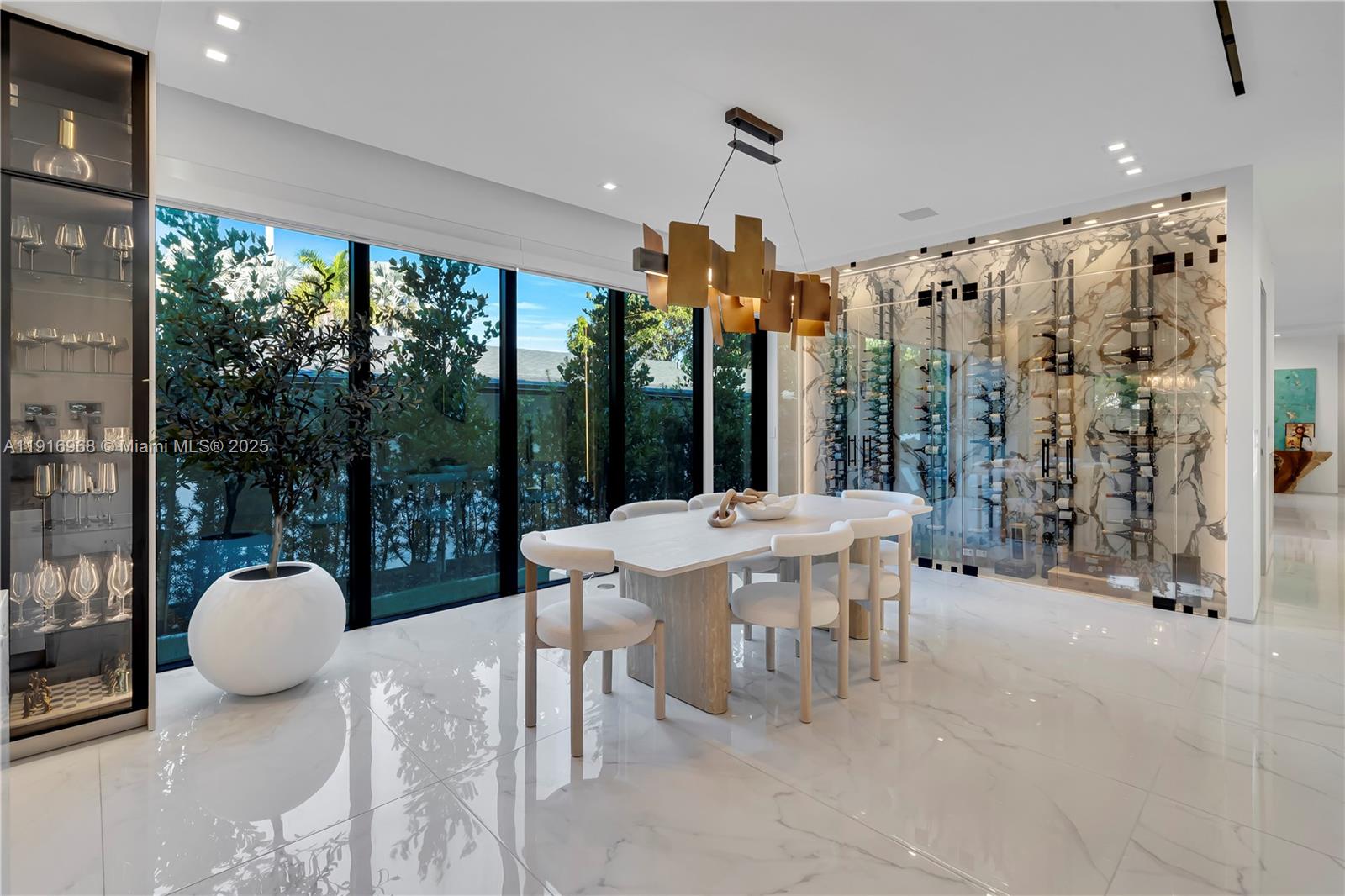 34 SW 26th Rd #N/A Miami, FL 33129