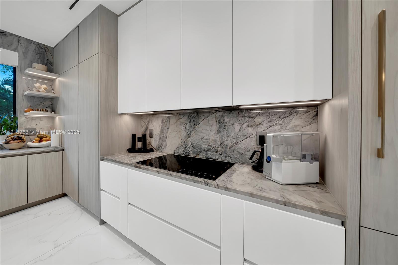 34 SW 26th Rd #N/A Miami, FL 33129