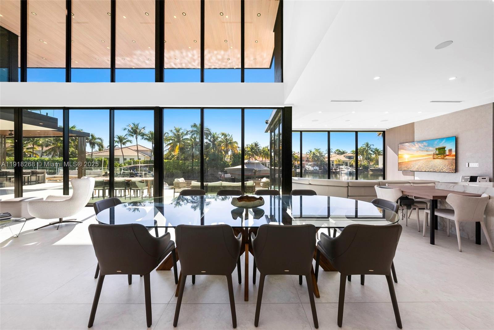 1102 Washington St Hollywood, FL 33019