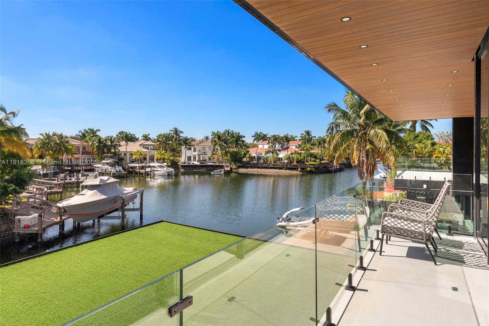 1102 Washington St Hollywood, FL 33019